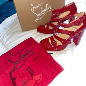 Christian louboutin Paris red bottoms!